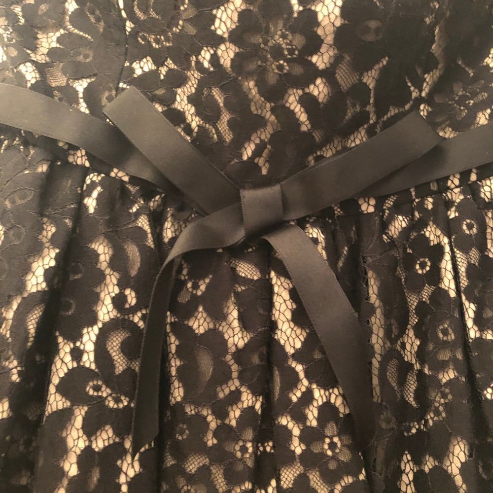 Robert Rodriguez Neiman Marcus black lace 6 - Picture 5 of 8